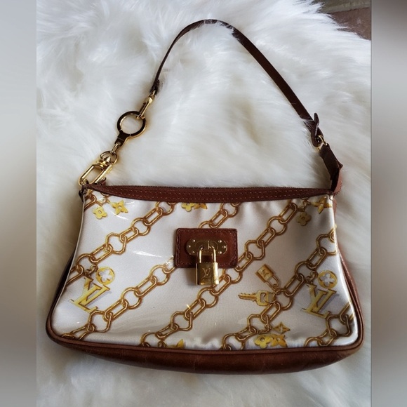 Louis Vuitton Charms Blanc Pochette - Extremely Rare - Picture 1 of 10